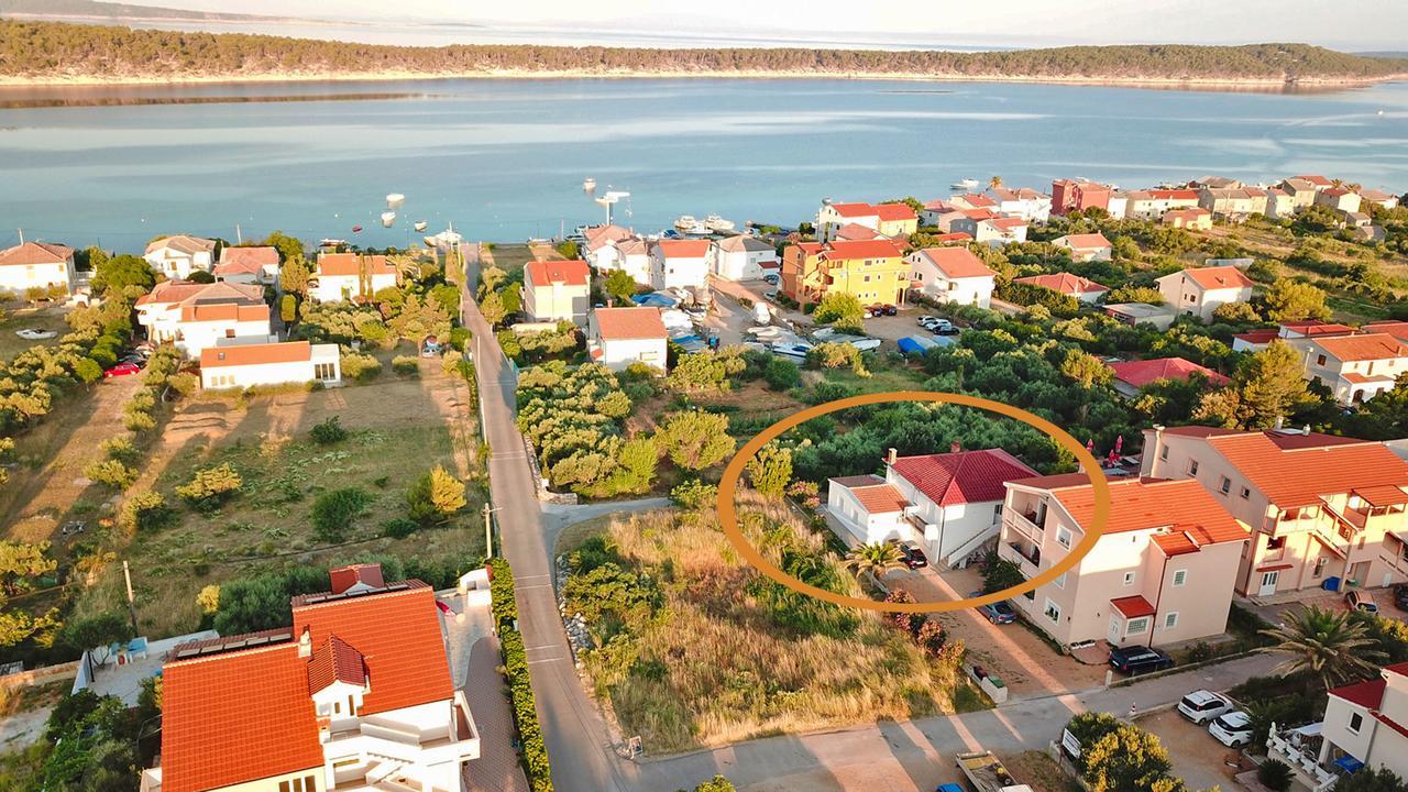 Apartments Biserka Barbat na Rabu Екстер'єр фото